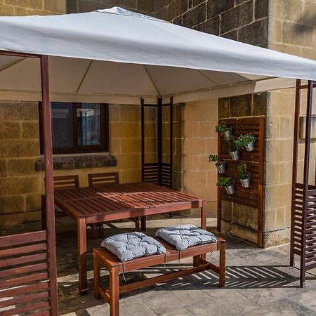 Luzzu - Family Friendly Maisonette Xlendi Εξωτερικό φωτογραφία