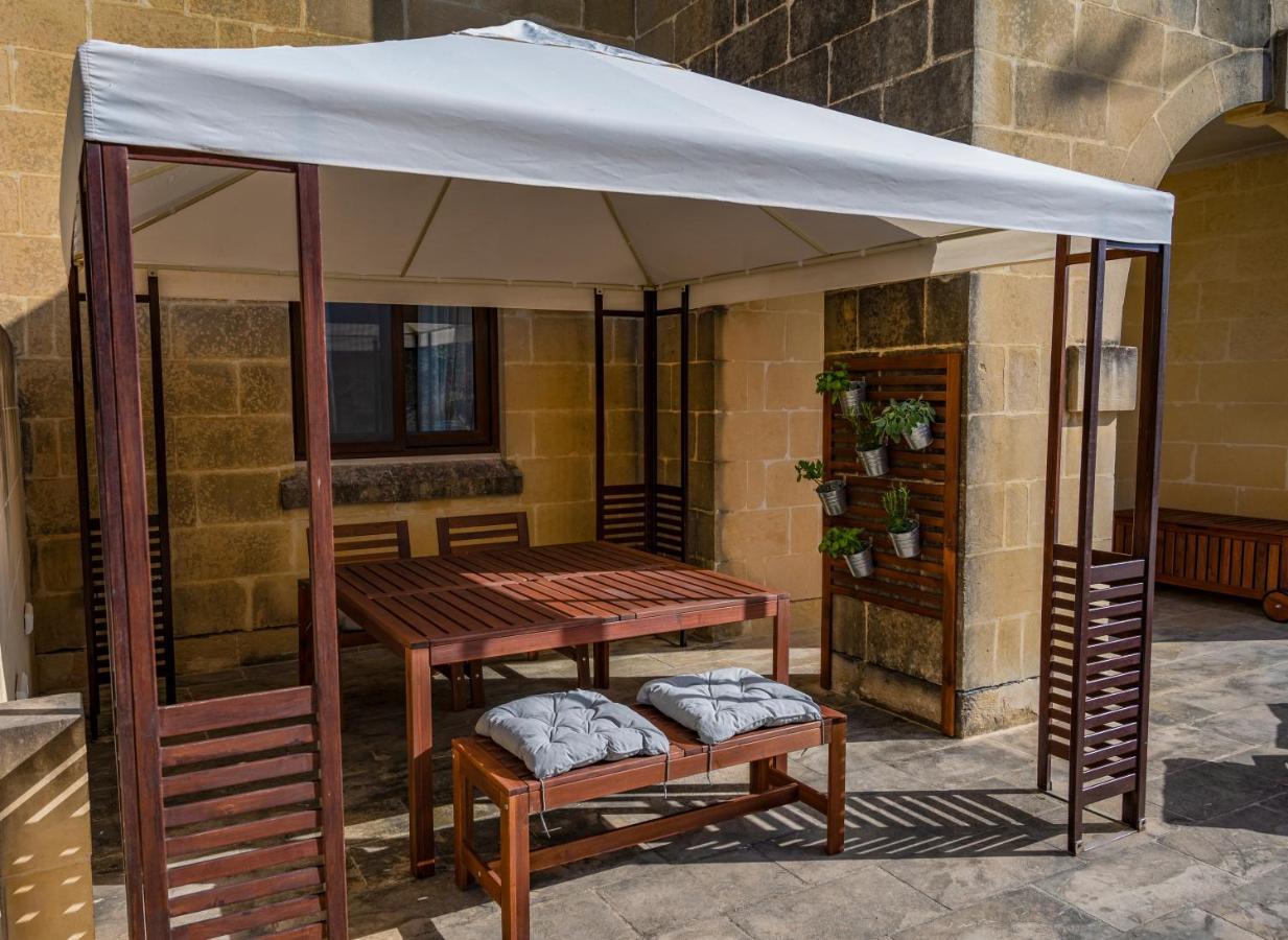 Luzzu - Family Friendly Maisonette Xlendi Εξωτερικό φωτογραφία